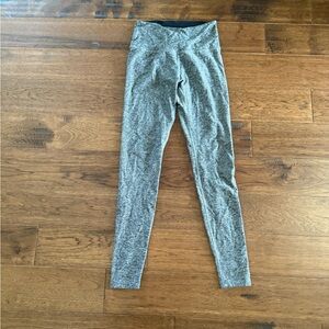 Beyond Yoga Heathered Gray Leggings